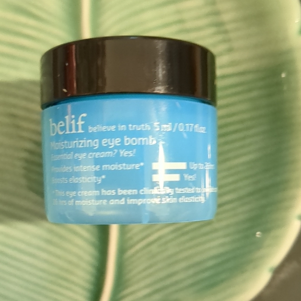 Moisturizing Eye Cream